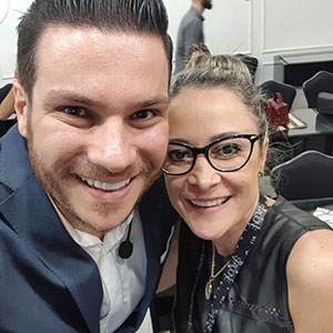 Dêde Vargas - Design de Sobrancelhas - Formações